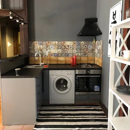 Near City Garden Apartment